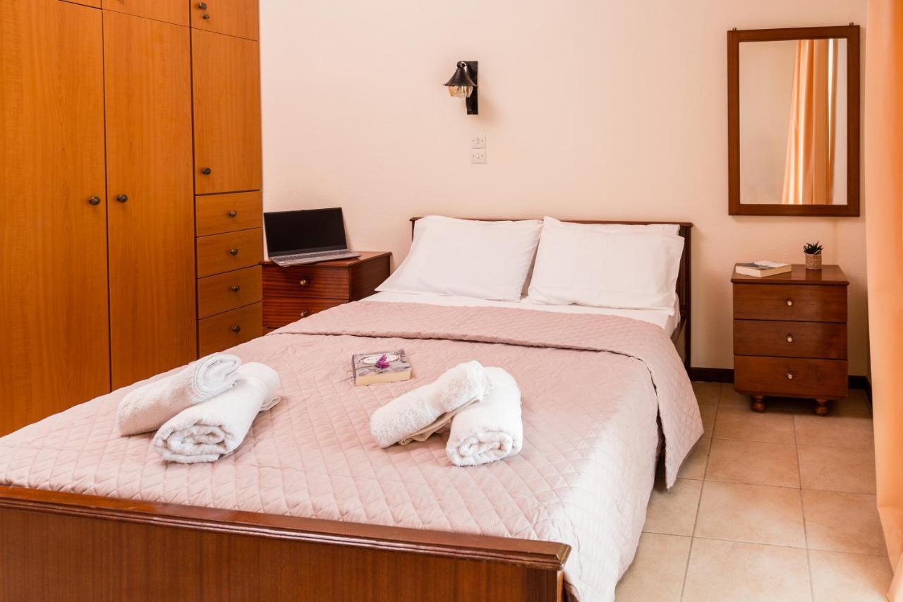 Agave Apartments Drepano  Luaran gambar